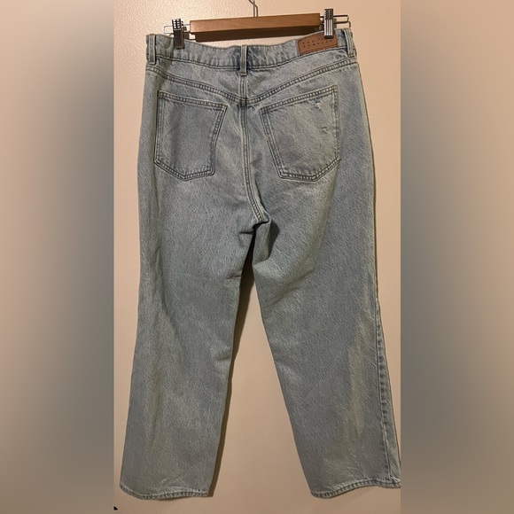 Pacsun Jordyn Low Rise Straight Leg Jeans Ripped Knee Light Indigo 30 - Picture 4 of 5